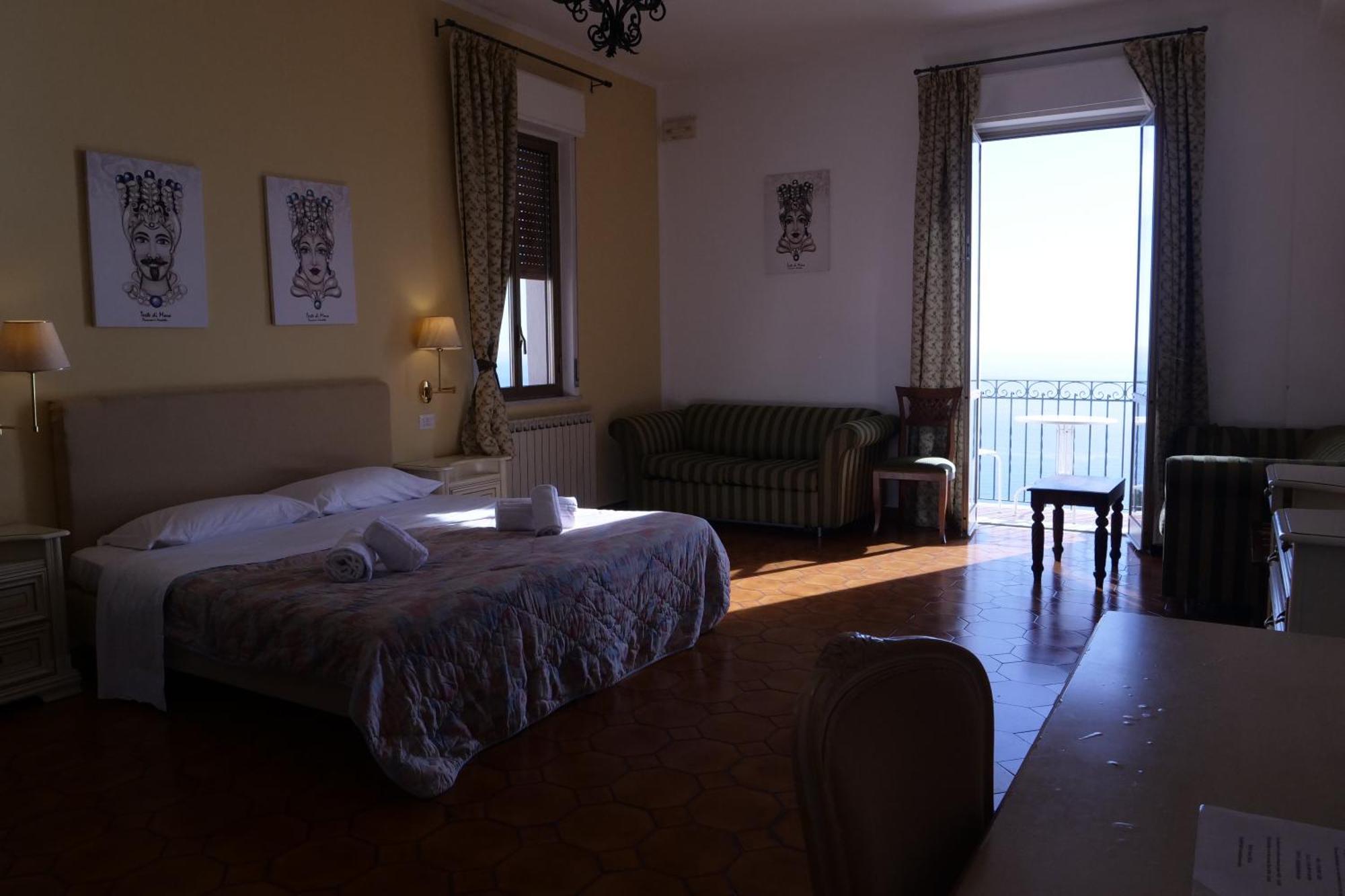 Hotel Elios Tao تاورمينا المظهر الخارجي الصورة